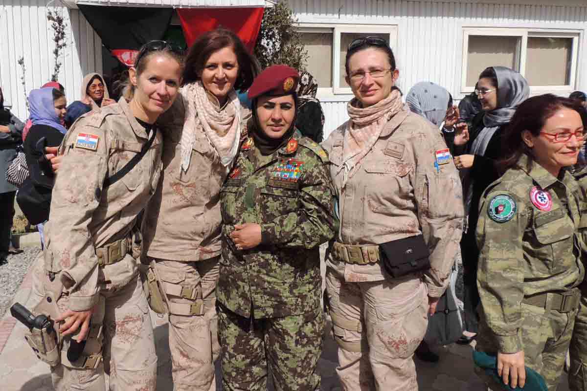 Slika https://www.morh.hr/wp-content/uploads/2017/10/afganistan_11032013_v.jpg