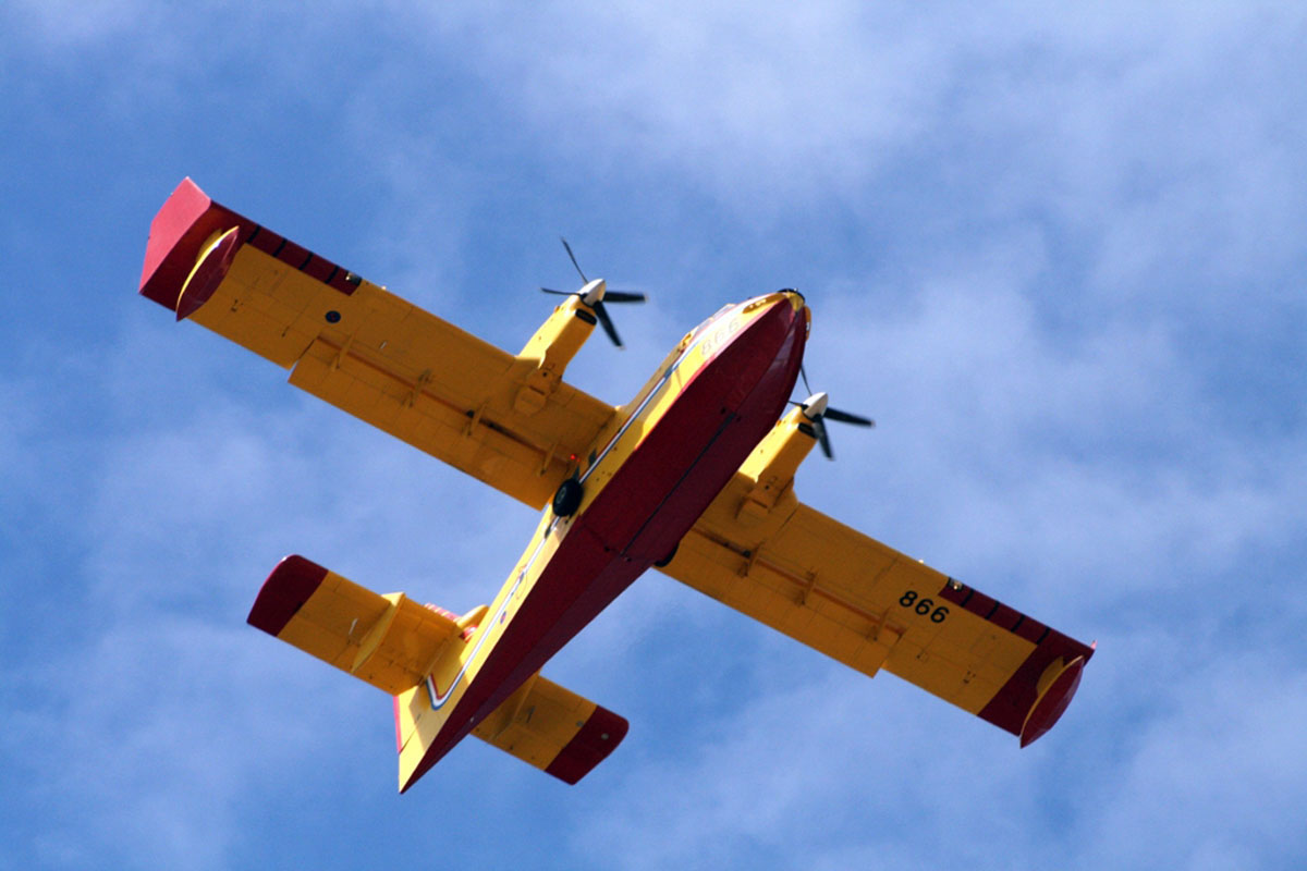 Slika https://www.morh.hr/wp-content/uploads/2017/10/canadiar_23072015_v-2.jpg