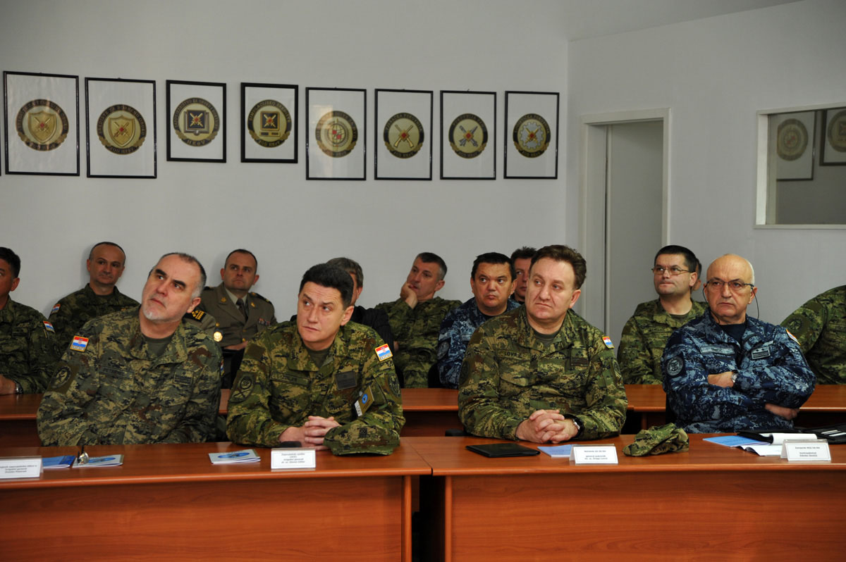 Slika https://www.morh.hr/wp-content/uploads/2017/10/cax12_17052012_v.jpg