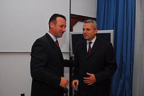 Slika https://www.morh.hr/wp-content/uploads/2017/10/ceh_m.jpg