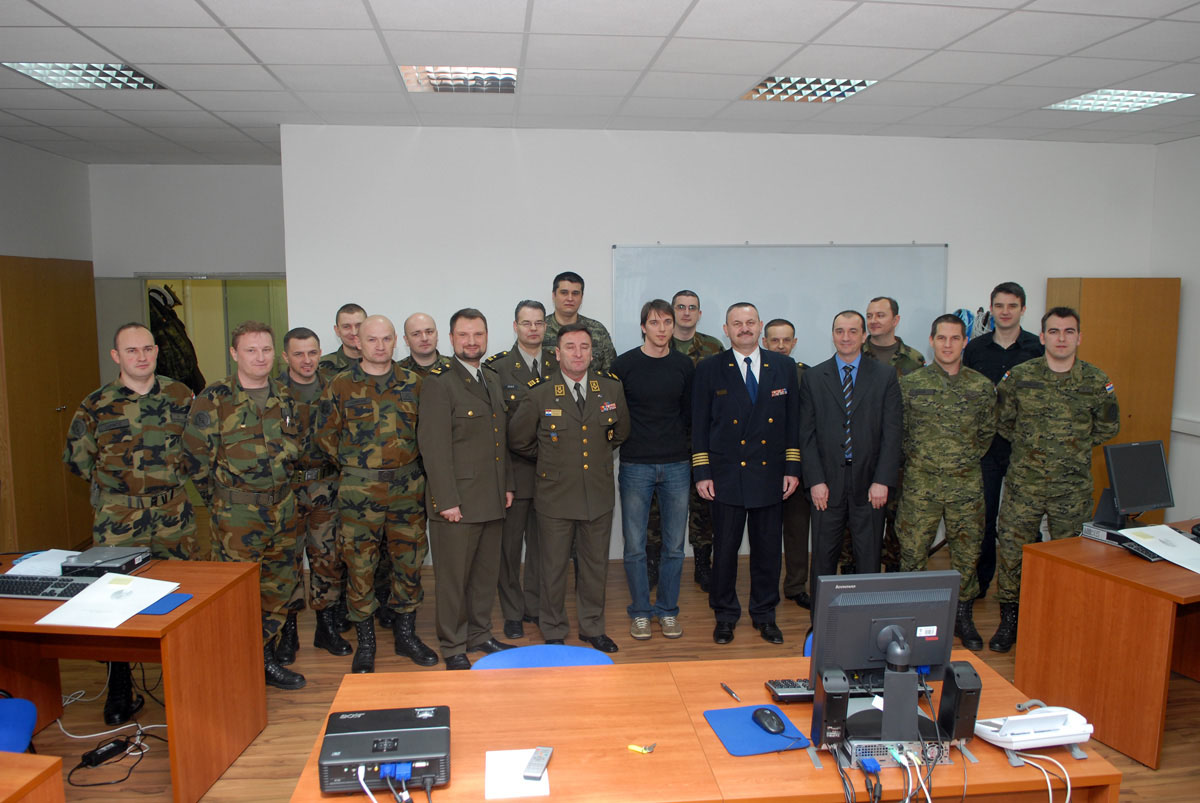 Slika https://www.morh.hr/wp-content/uploads/2017/10/cisco_hvu_02042010_v.jpg