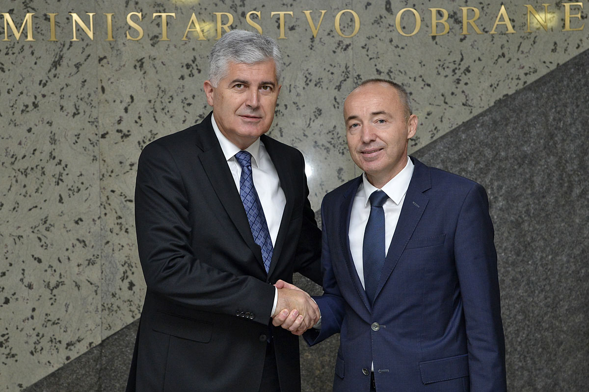 Slika https://www.morh.hr/wp-content/uploads/2017/10/covic_08112016_v.jpg