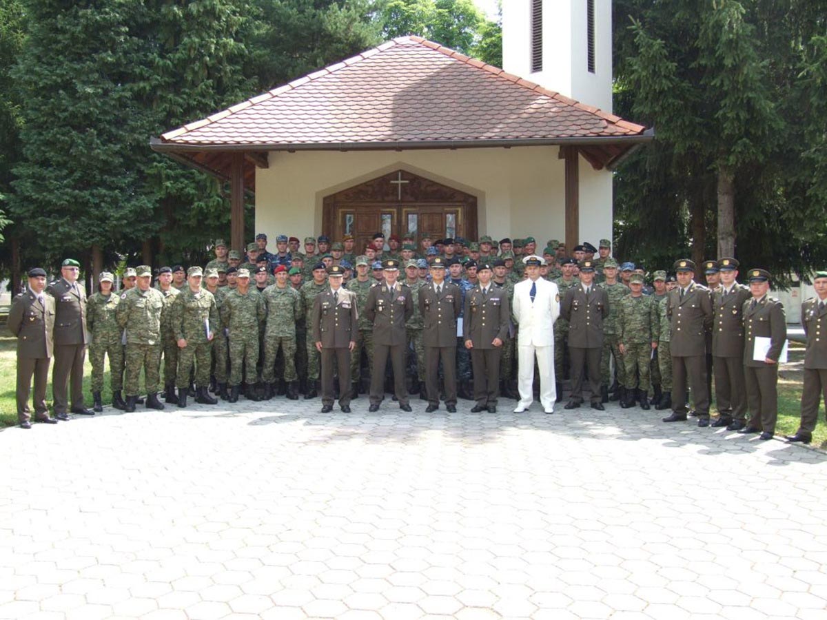 Slika https://www.morh.hr/wp-content/uploads/2017/10/docasnicka_21062017_v.jpg