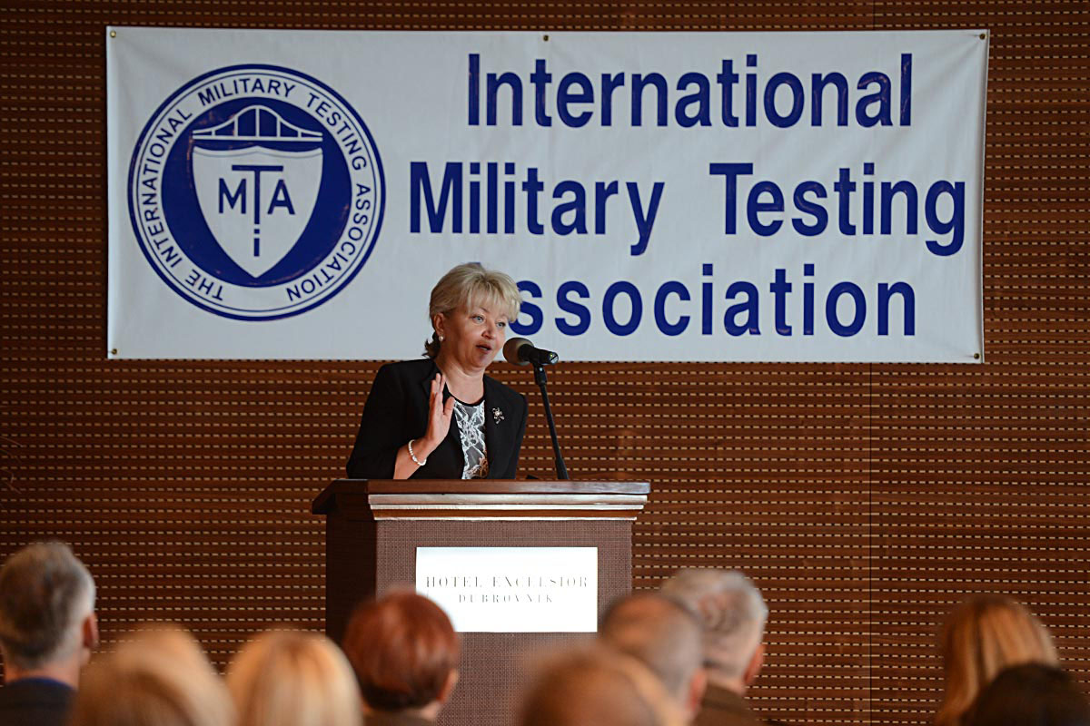 Slika https://www.morh.hr/wp-content/uploads/2017/10/dub_06112012_v.jpg