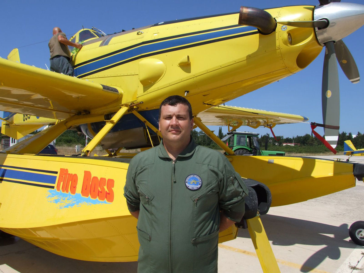 Slika https://www.morh.hr/wp-content/uploads/2017/10/fireboss_15072015_v.jpg