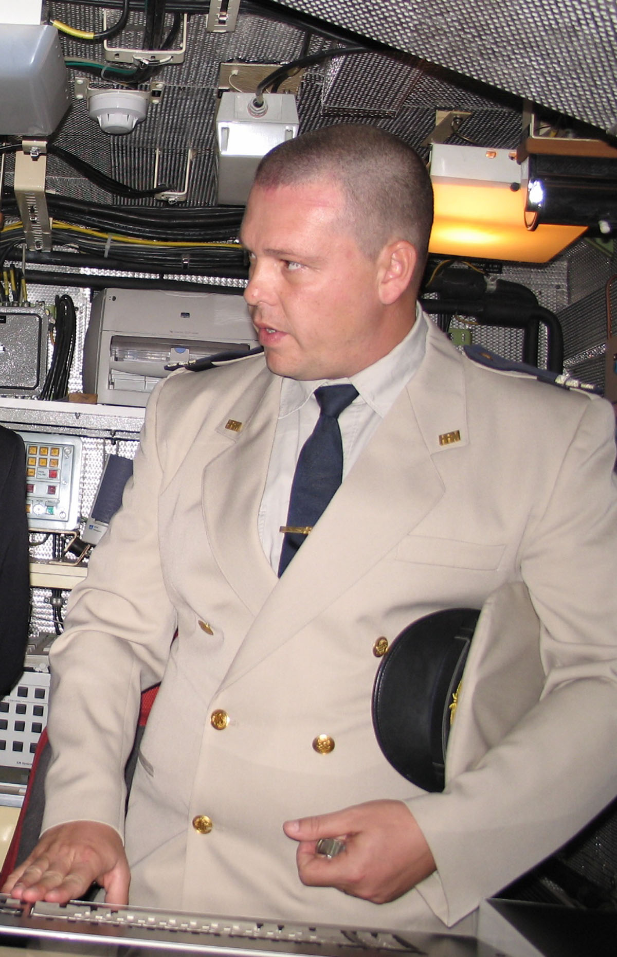 Slika https://www.morh.hr/wp-content/uploads/2017/10/flegar_08092009_v.jpg