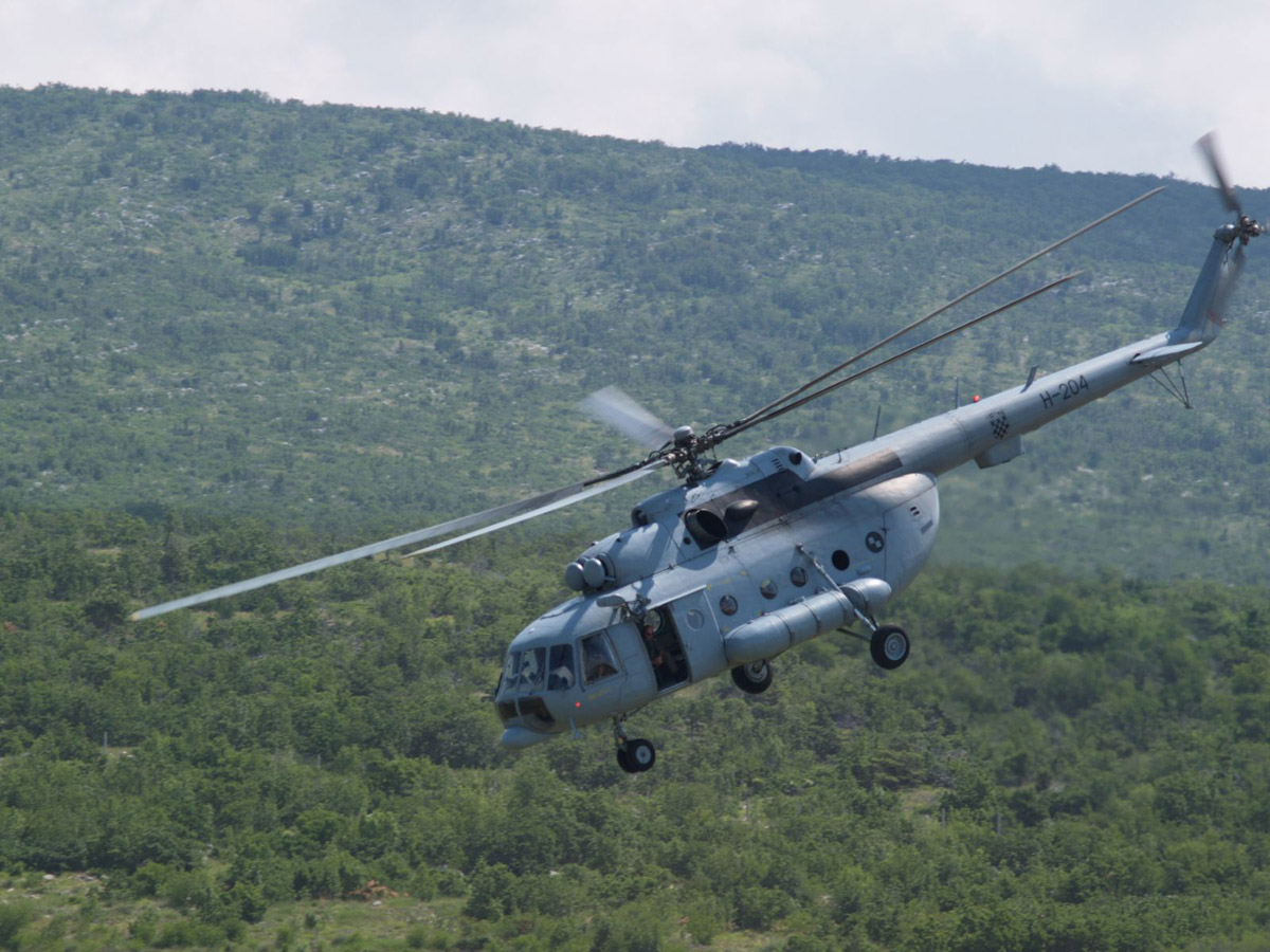 Slika https://www.morh.hr/wp-content/uploads/2017/10/helikopter_28082016_v.jpg