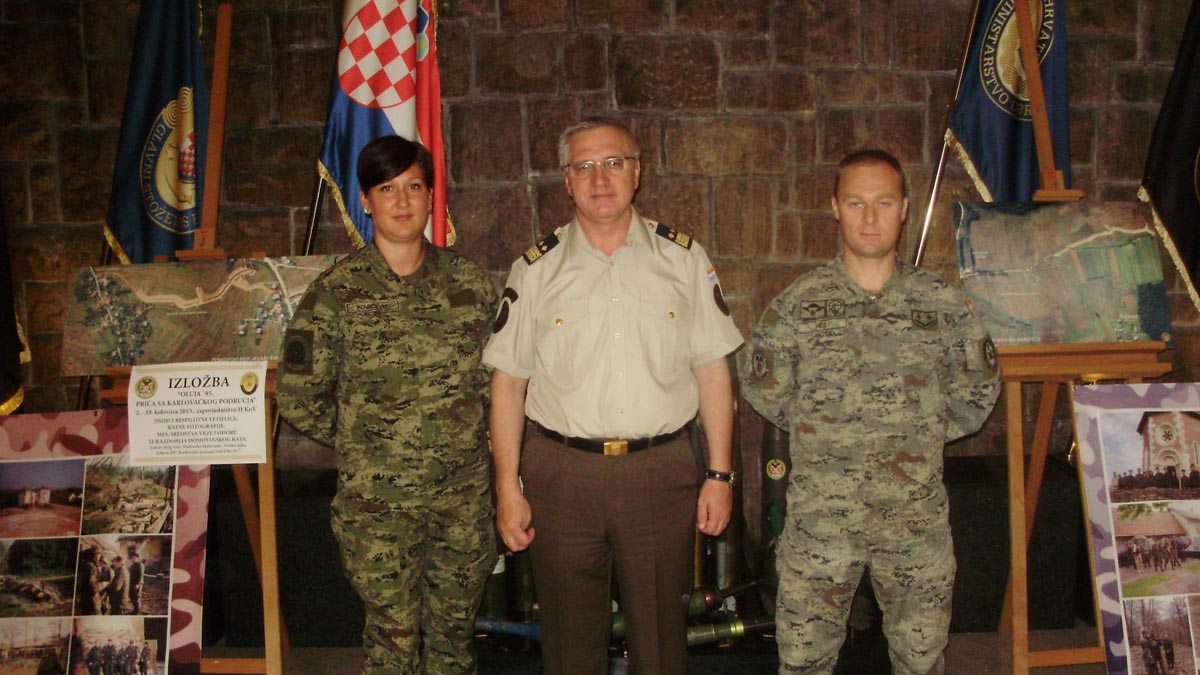 Slika https://www.morh.hr/wp-content/uploads/2017/10/hkov_29082013a_v.jpg