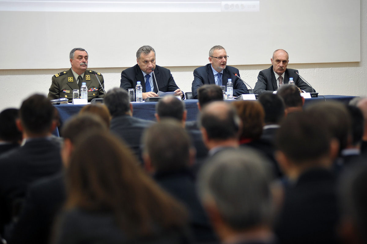 Slika https://www.morh.hr/wp-content/uploads/2017/10/hr_pvoin_20110112_06_v.jpg