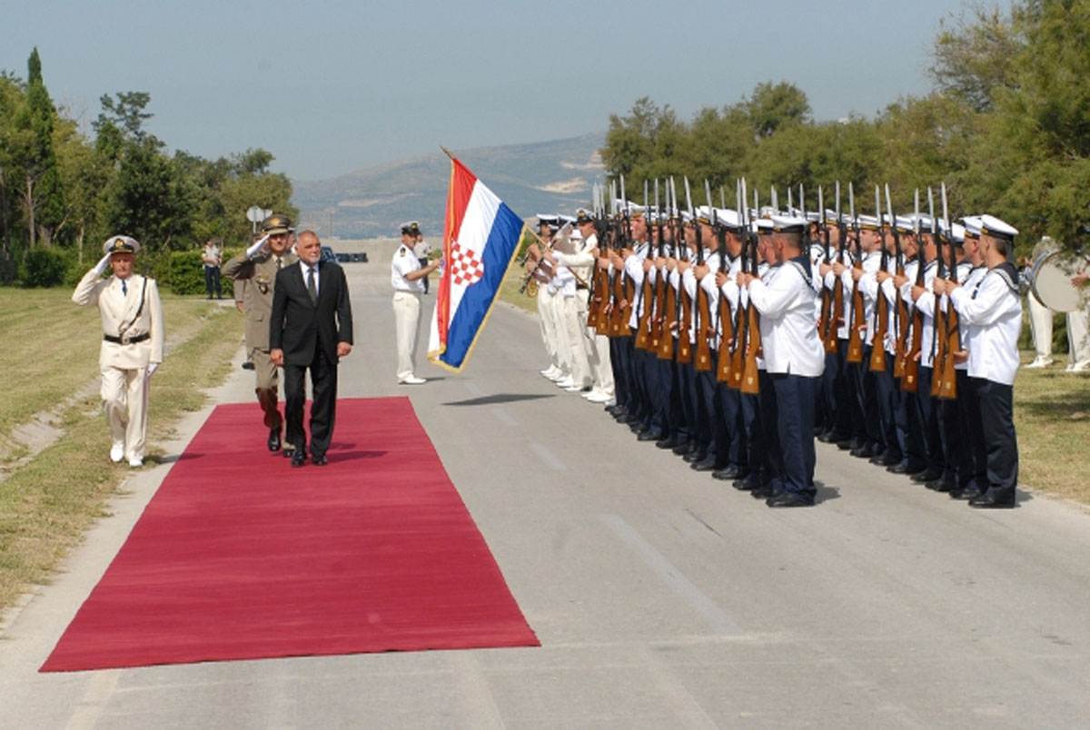 Slika https://www.morh.hr/wp-content/uploads/2017/10/hrm_pr_20090727_7_v.jpg