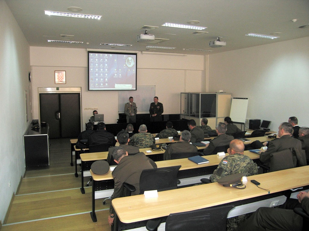 Slika https://www.morh.hr/wp-content/uploads/2017/10/hvu_05032010_v.jpg