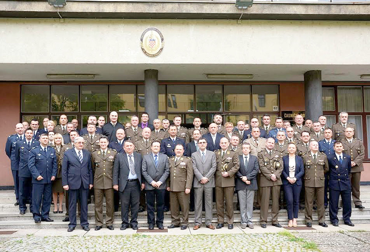 Slika https://www.morh.hr/wp-content/uploads/2017/10/hvu_os_12052016_v.jpg