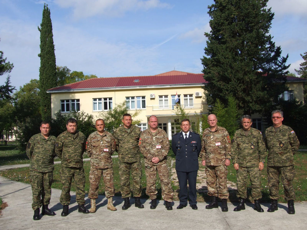 Slika https://www.morh.hr/wp-content/uploads/2017/10/inspekcija_cg_28102015_v.jpg