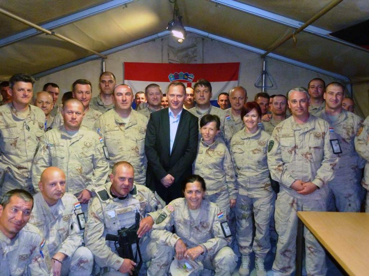 Slika https://www.morh.hr/wp-content/uploads/2017/10/isaf_23042013_v.jpg