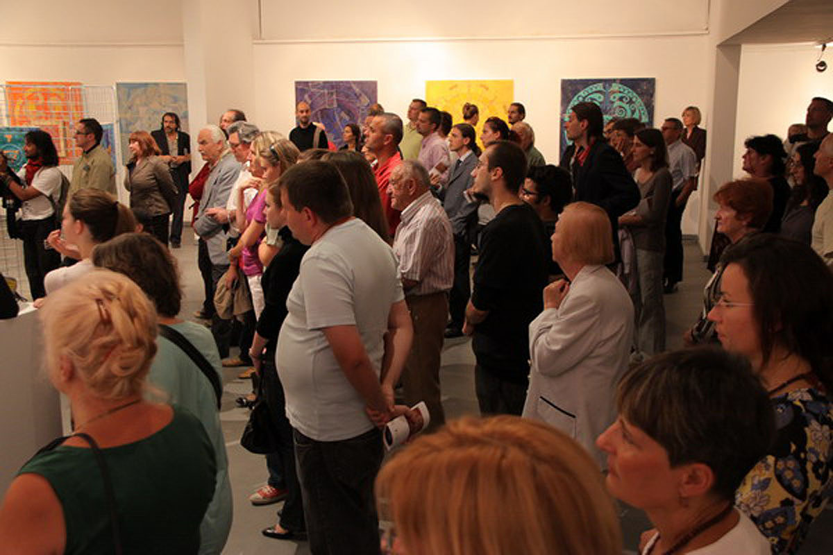 Slika https://www.morh.hr/wp-content/uploads/2017/10/izlozba_29092009_1_v.jpg