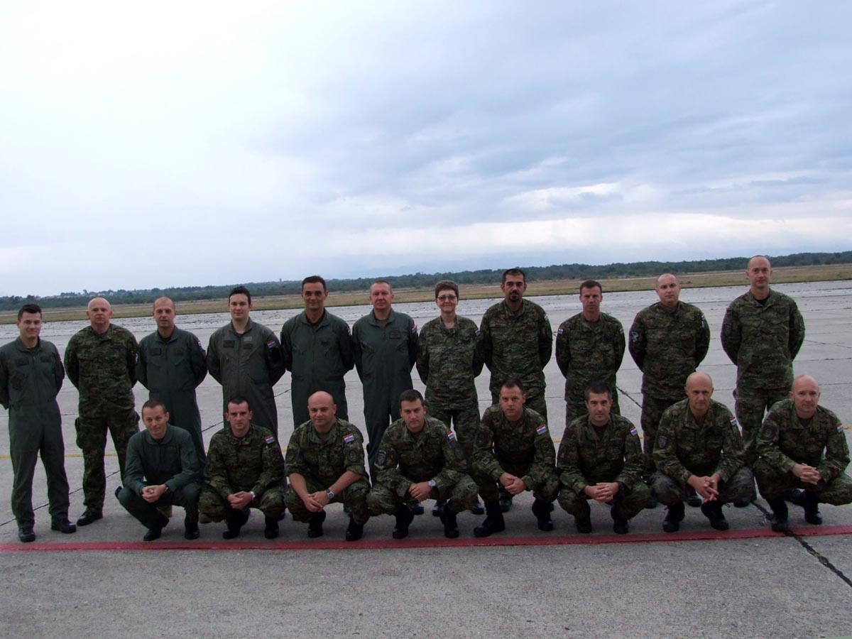 Slika https://www.morh.hr/wp-content/uploads/2017/10/kfor_03102014_v.jpg