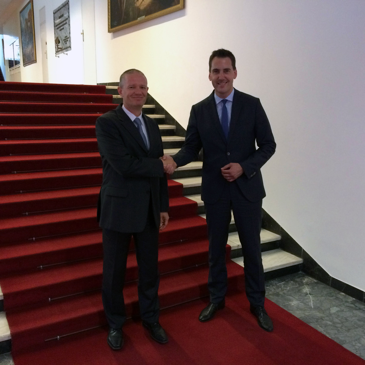 Slika https://www.morh.hr/wp-content/uploads/2017/10/konzultacijae_16062015_v.jpg