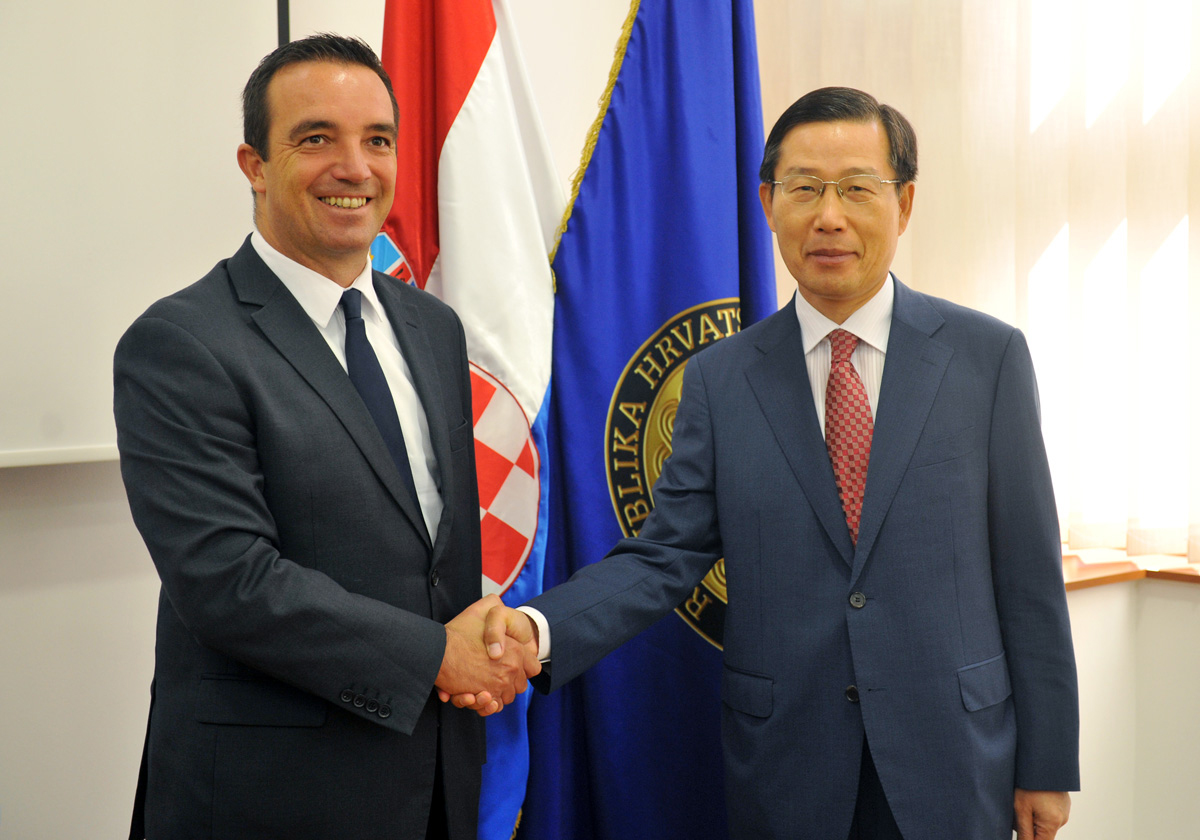 Slika https://www.morh.hr/wp-content/uploads/2017/10/koreja_29082016_v.jpg