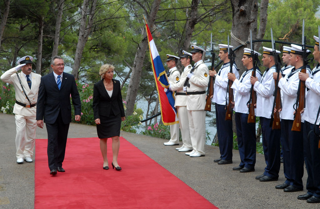 Slika https://www.morh.hr/wp-content/uploads/2017/10/kupari_v.jpg