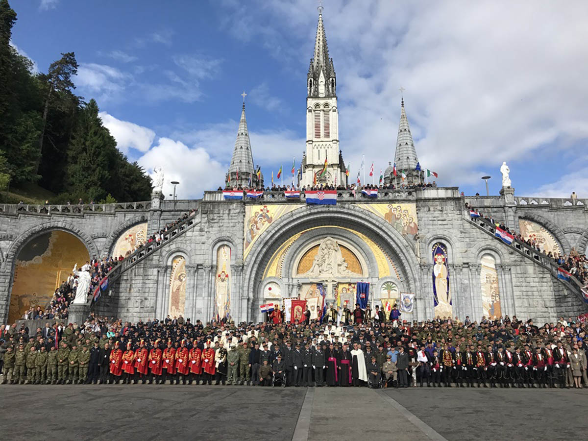 Slika https://www.morh.hr/wp-content/uploads/2017/10/lourdes_19052017_v.jpg