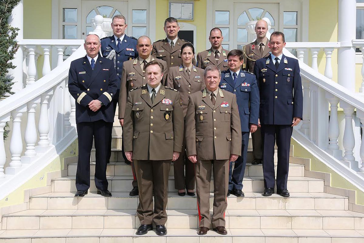 Slika https://www.morh.hr/wp-content/uploads/2017/10/lovric_02042014_v.jpg