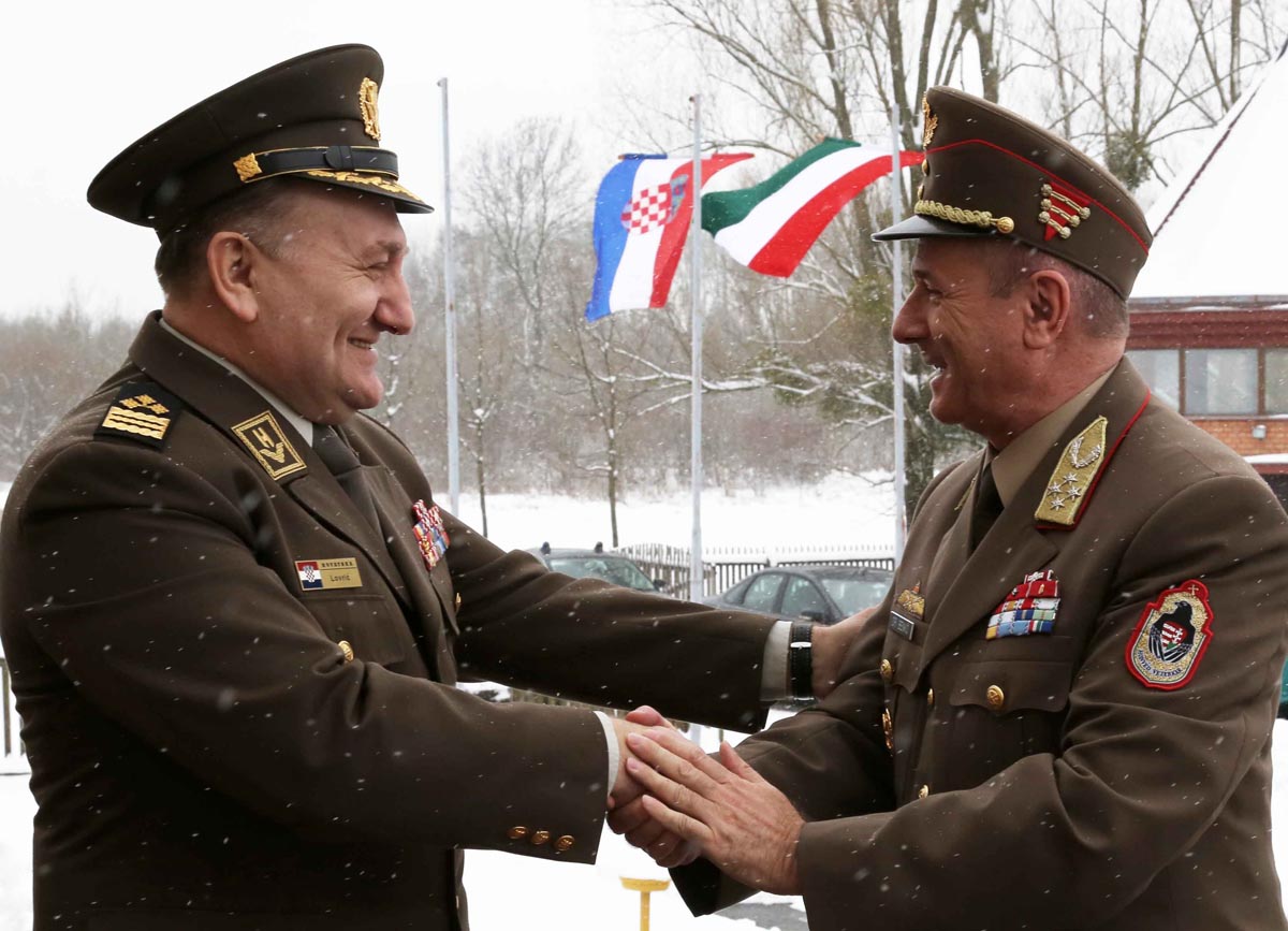 Slika https://www.morh.hr/wp-content/uploads/2017/10/lovric_26032013_v.jpg