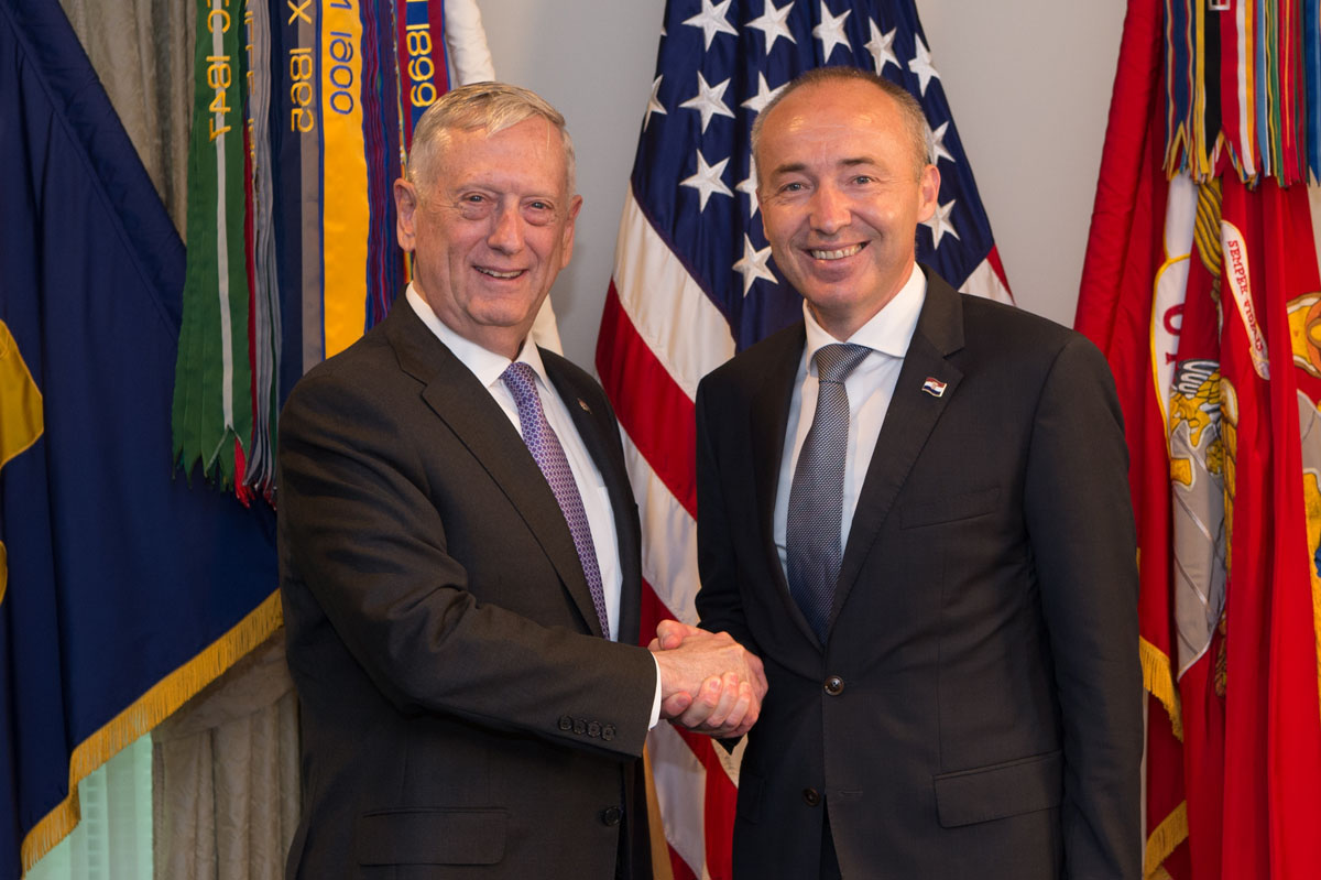 Slika https://www.morh.hr/wp-content/uploads/2017/10/mattis12072017_v.jpg