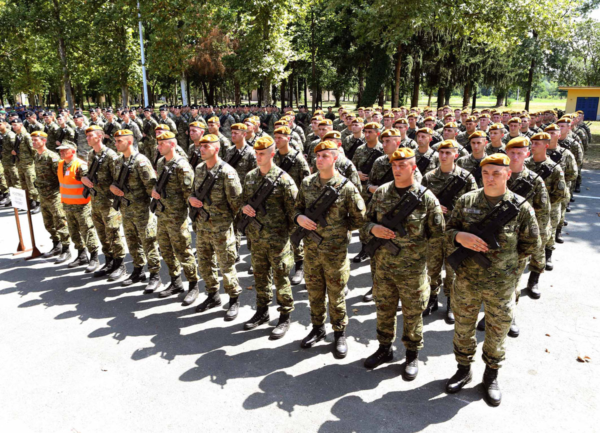 Slika https://www.morh.hr/wp-content/uploads/2017/10/mimohod_22072015_v.jpg