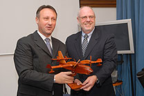 Slika https://www.morh.hr/wp-content/uploads/2017/10/ministar11_m.jpg