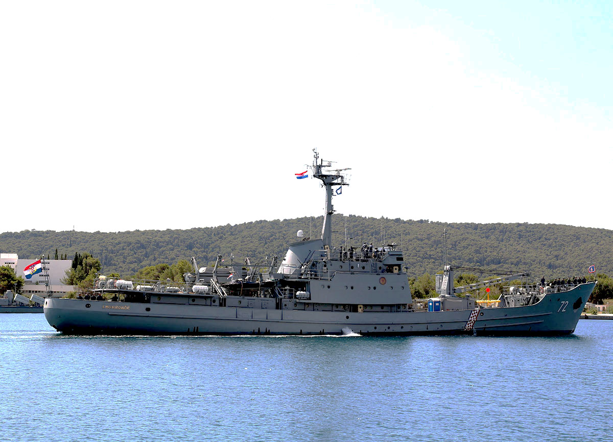 Slika https://www.morh.hr/wp-content/uploads/2017/10/mohorovicic_04112015_v.jpg