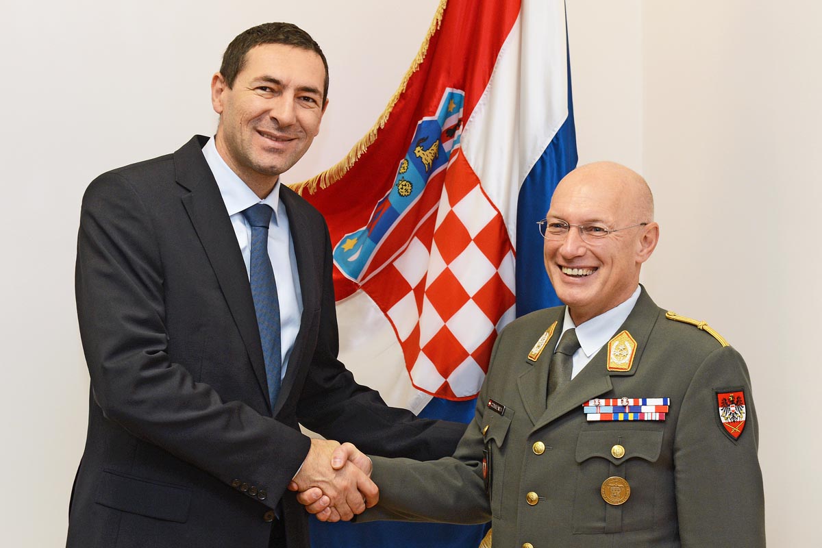 Slika https://www.morh.hr/wp-content/uploads/2017/10/ngs_au_morh_30102013_v.jpg