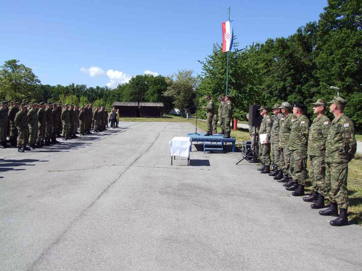 Slika https://www.morh.hr/wp-content/uploads/2017/10/obljetnica_09052014_v.jpg