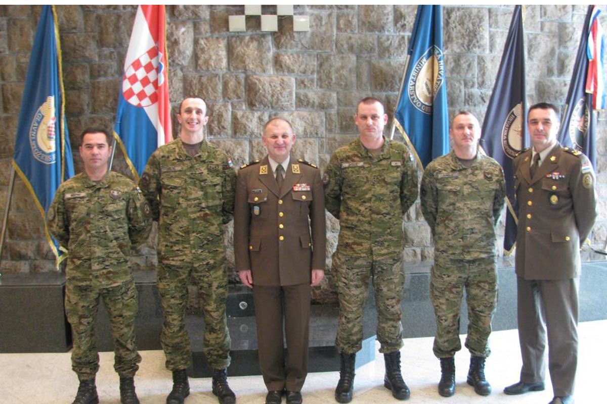 Slika https://www.morh.hr/wp-content/uploads/2017/10/ostovic_16012015_v.jpg