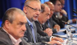 panel_samit_du_09072011_7500