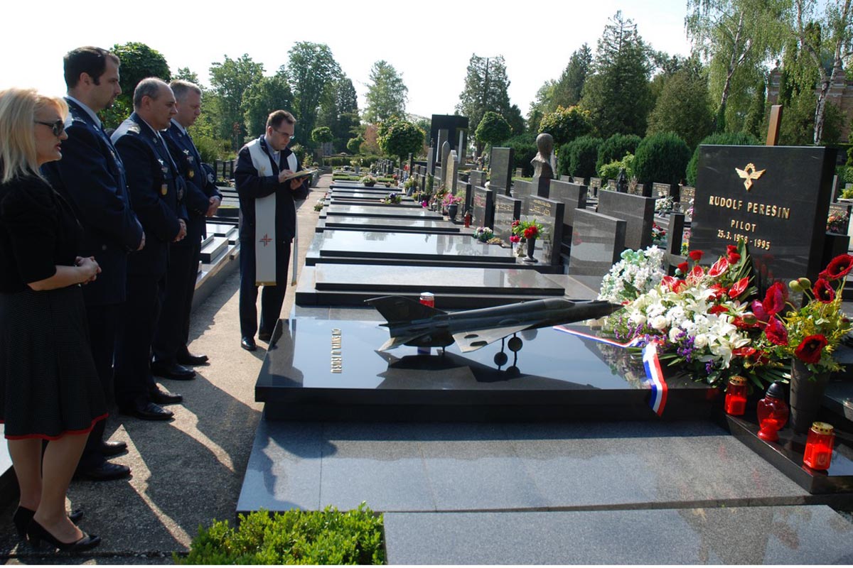 Slika https://www.morh.hr/wp-content/uploads/2017/10/peresin_02052014_v.jpg