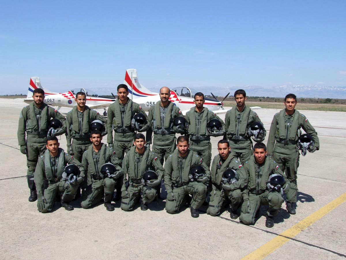 Slika https://www.morh.hr/wp-content/uploads/2017/10/piloti_oman_14042015_v.jpg