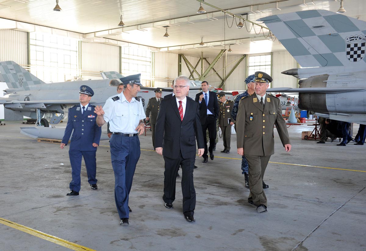 Slika https://www.morh.hr/wp-content/uploads/2017/10/pleso_25082014_v.jpg