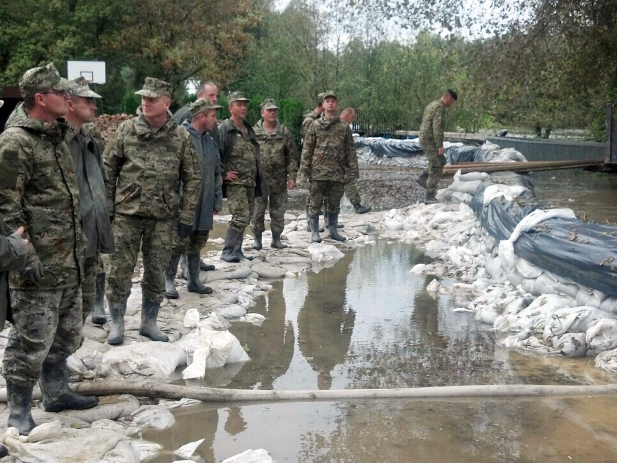 Slika https://www.morh.hr/wp-content/uploads/2017/10/poplave_22092014_v.jpg