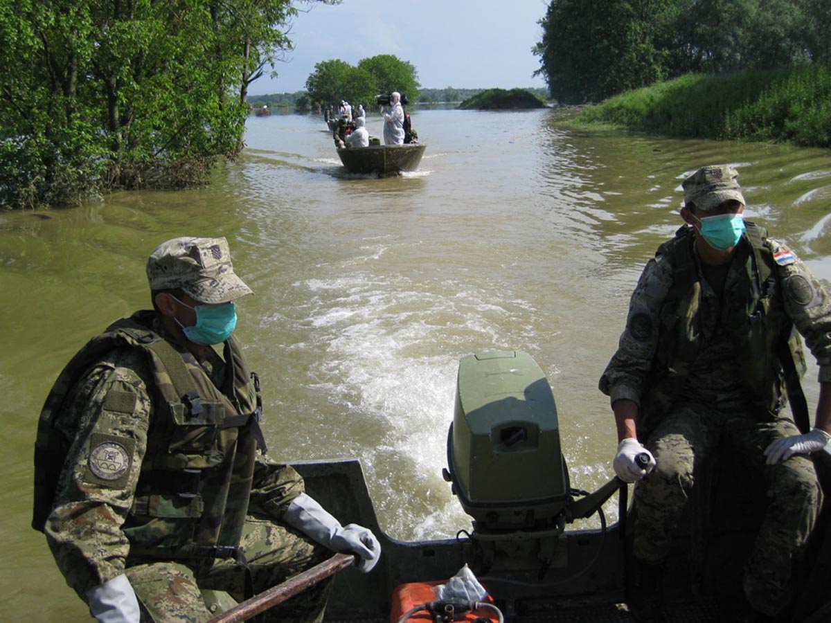 Slika https://www.morh.hr/wp-content/uploads/2017/10/poplave_26052014o_v.jpg