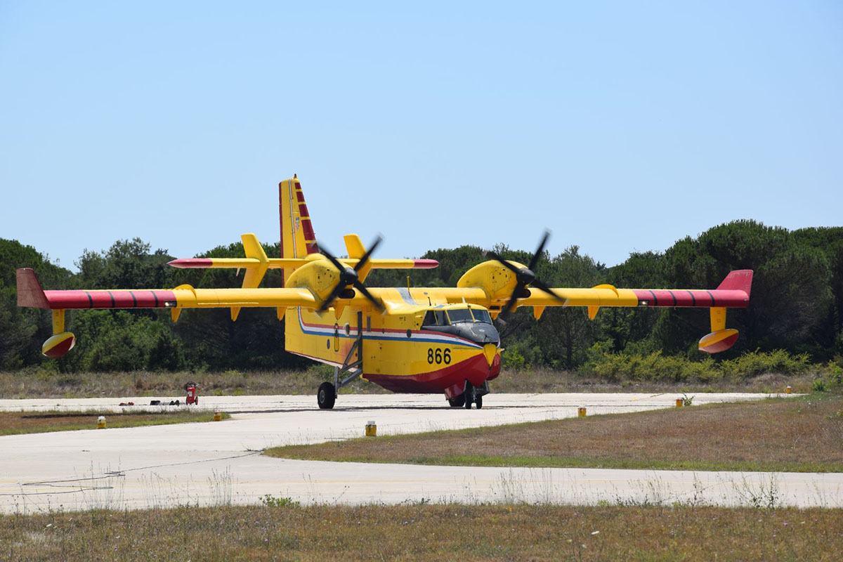 Slika https://www.morh.hr/wp-content/uploads/2017/10/pozar_08082017_v.jpg