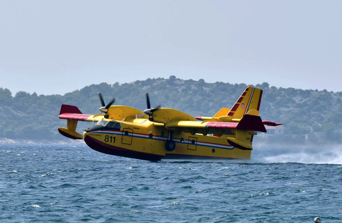 Slika https://www.morh.hr/wp-content/uploads/2017/10/pozar_25012015_v.jpg