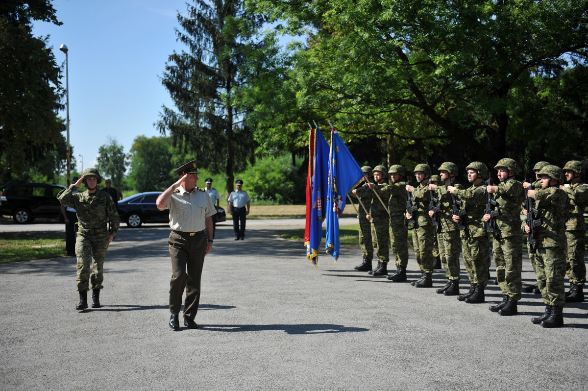 Slika https://www.morh.hr/wp-content/uploads/2017/10/promocija_02082016_v.jpg