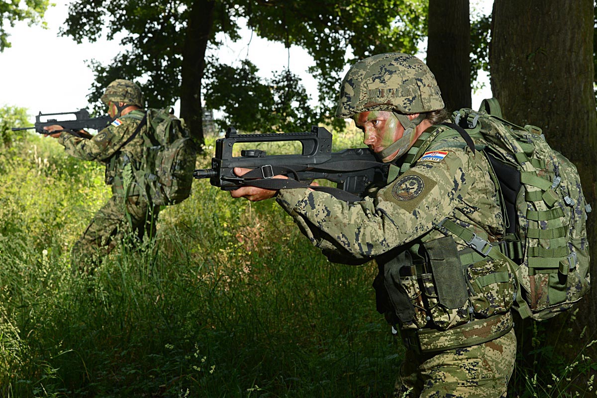 Slika https://www.morh.hr/wp-content/uploads/2017/10/rocnici_16062014_v.jpg