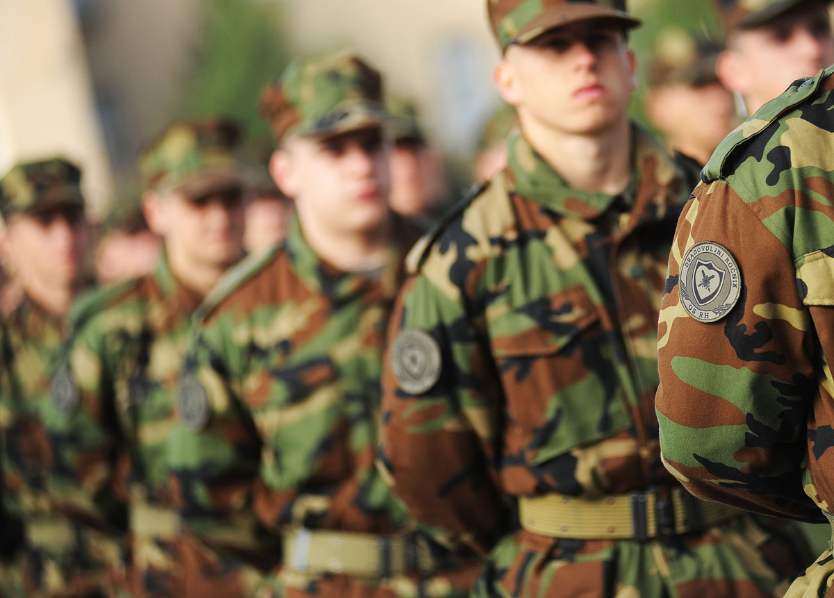 Slika https://www.morh.hr/wp-content/uploads/2017/10/rocnici_28042011_v-3.jpg