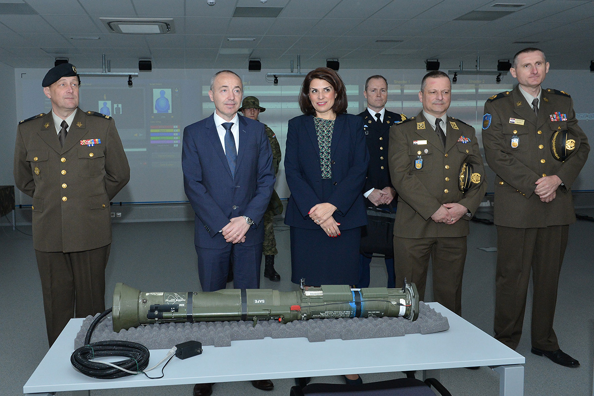 Slika https://www.morh.hr/wp-content/uploads/2017/10/saat_27032017_v.jpg