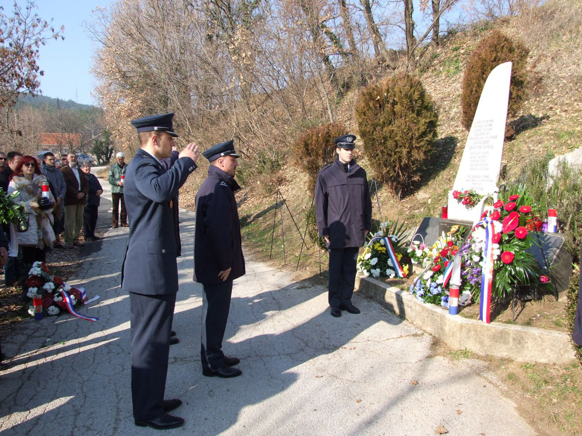 Slika https://www.morh.hr/wp-content/uploads/2017/10/sinj_26012016_v.jpg