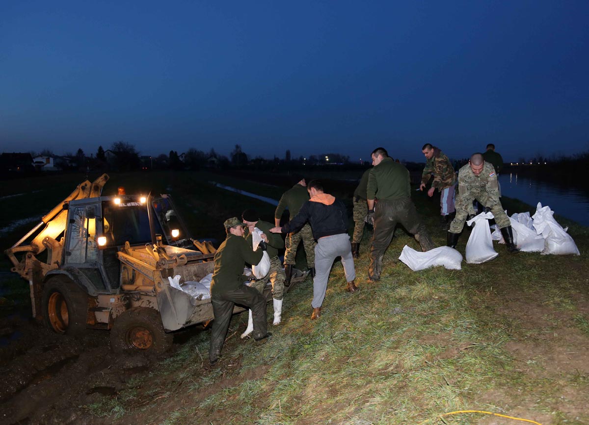 Slika https://www.morh.hr/wp-content/uploads/2017/10/sisak_15022014_05_v.jpg