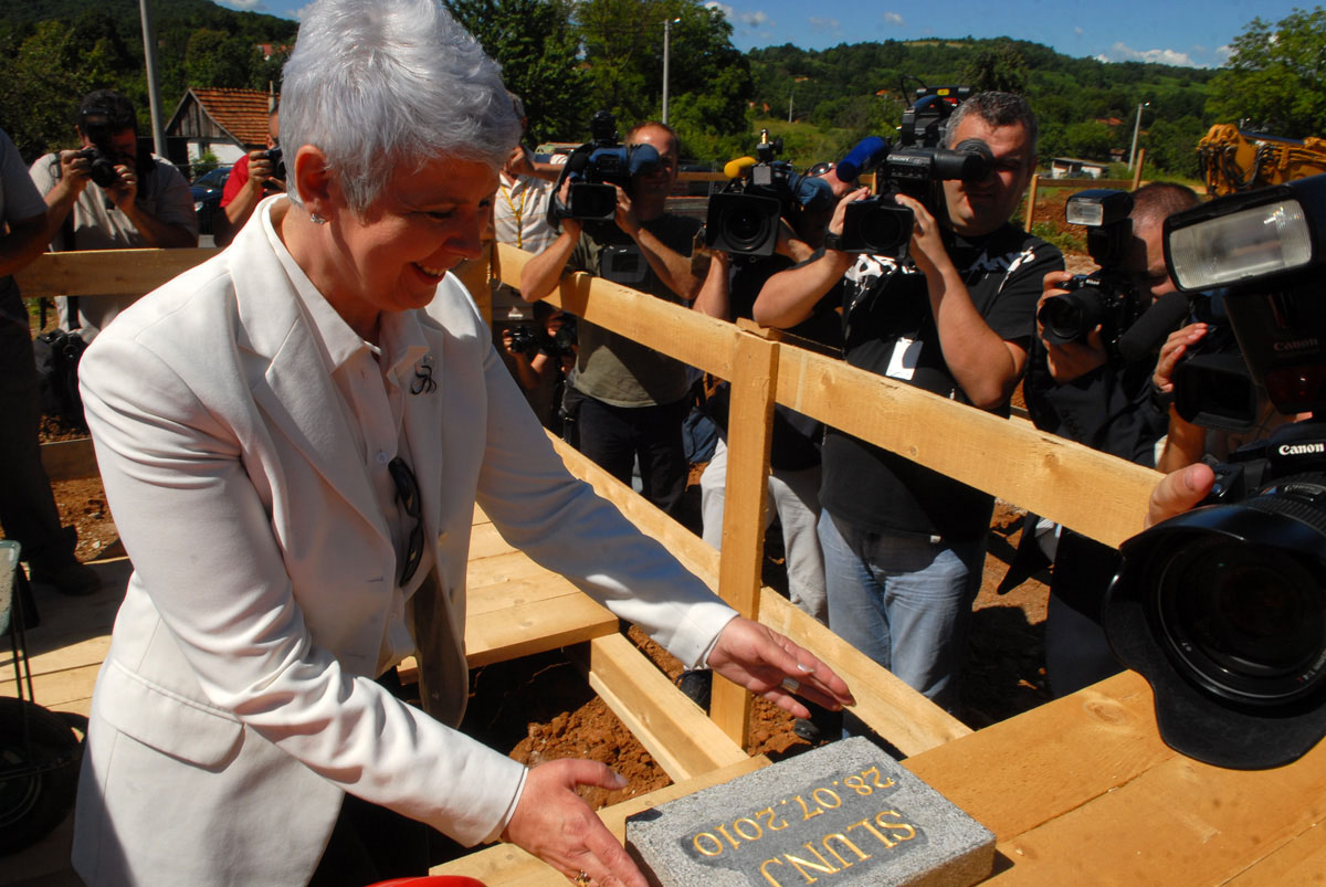 Slika https://www.morh.hr/wp-content/uploads/2017/10/slunj_20100728_2v.jpg