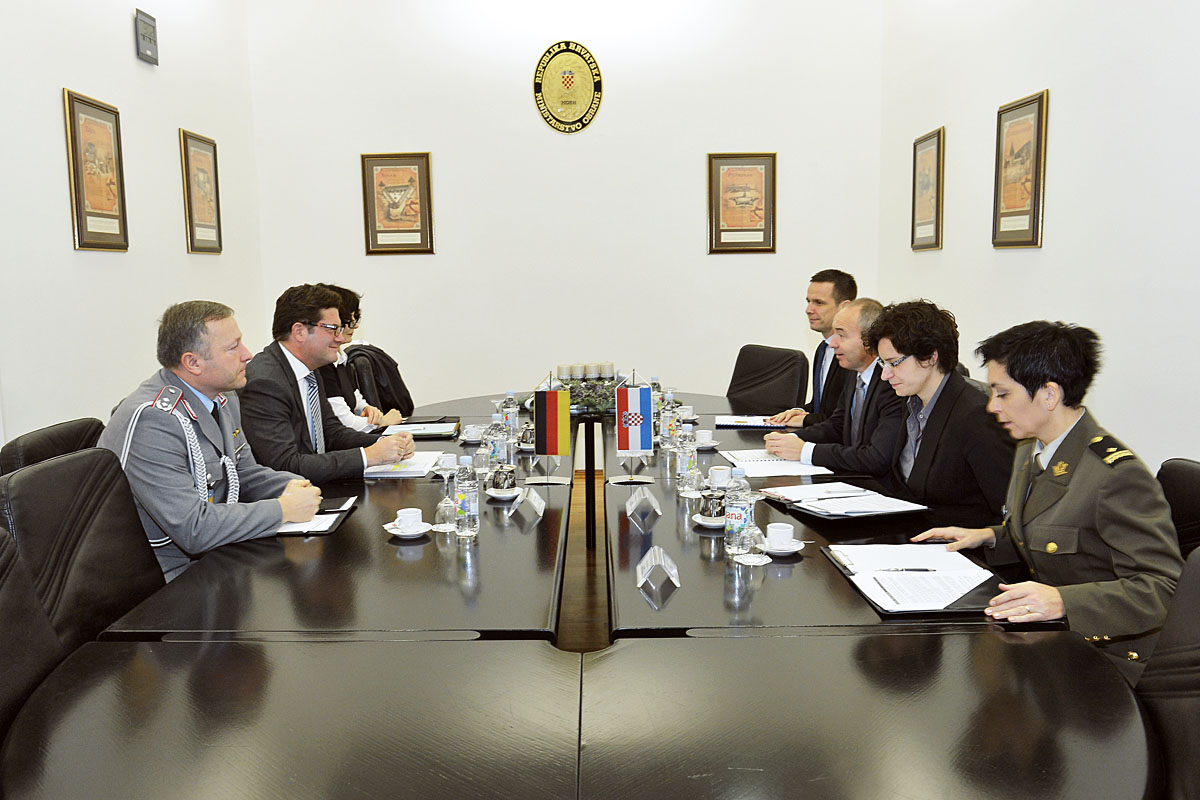 Slika https://www.morh.hr/wp-content/uploads/2017/10/srnj_28112016_v.jpg