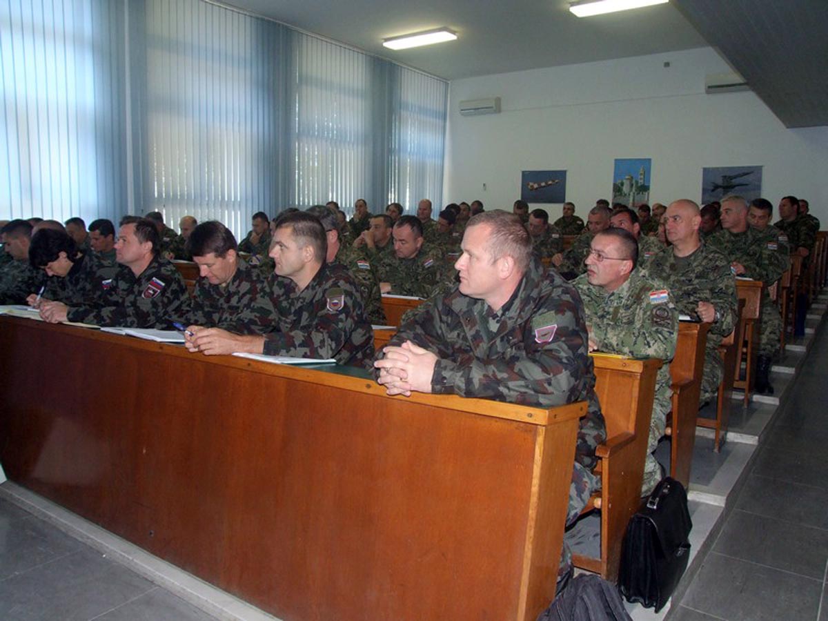 Slika https://www.morh.hr/wp-content/uploads/2017/10/stit_27102014_v.jpg